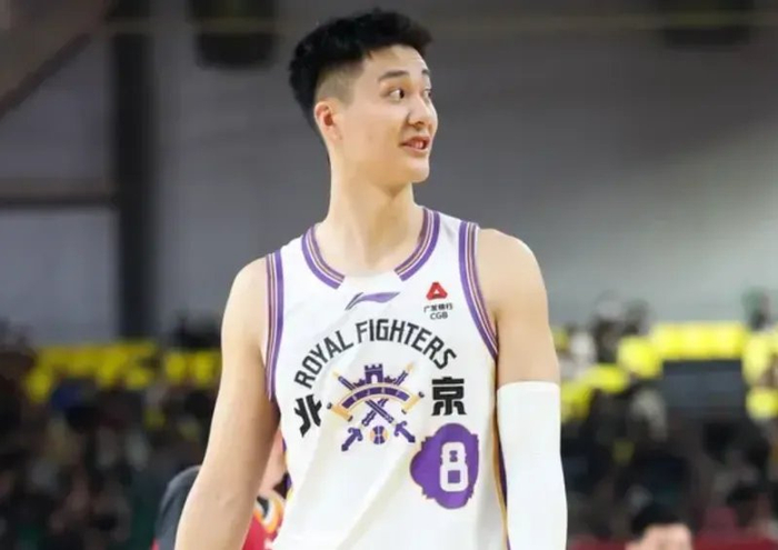 北控男篮102-107负山西 潘江战术失误成关键败因