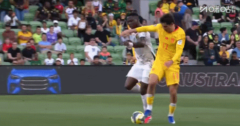 拜合拉木制造红牌国足0比2负喀麦隆