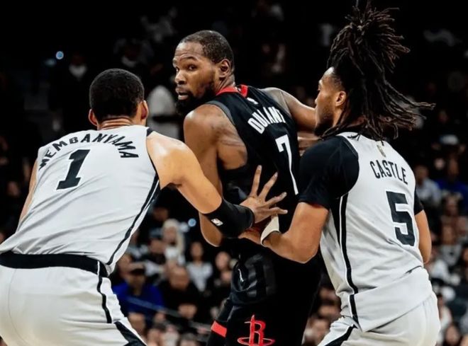 湖人稳居西部第三 掘金火箭争夺附加赛席位